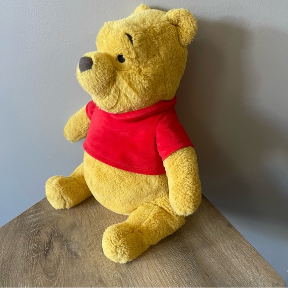 DISNT STORE WINNIE THE POOH Plush Toy - Picture 7 of 8